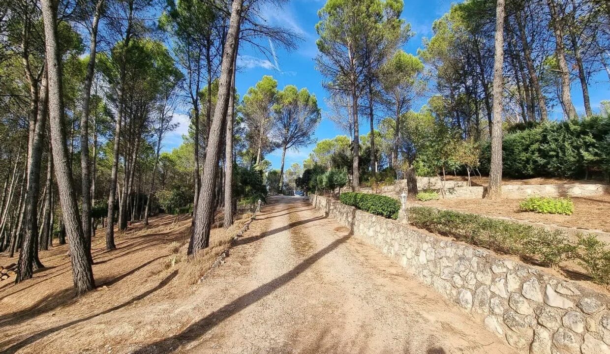 Casa en Travesía de los Mastines (3)
