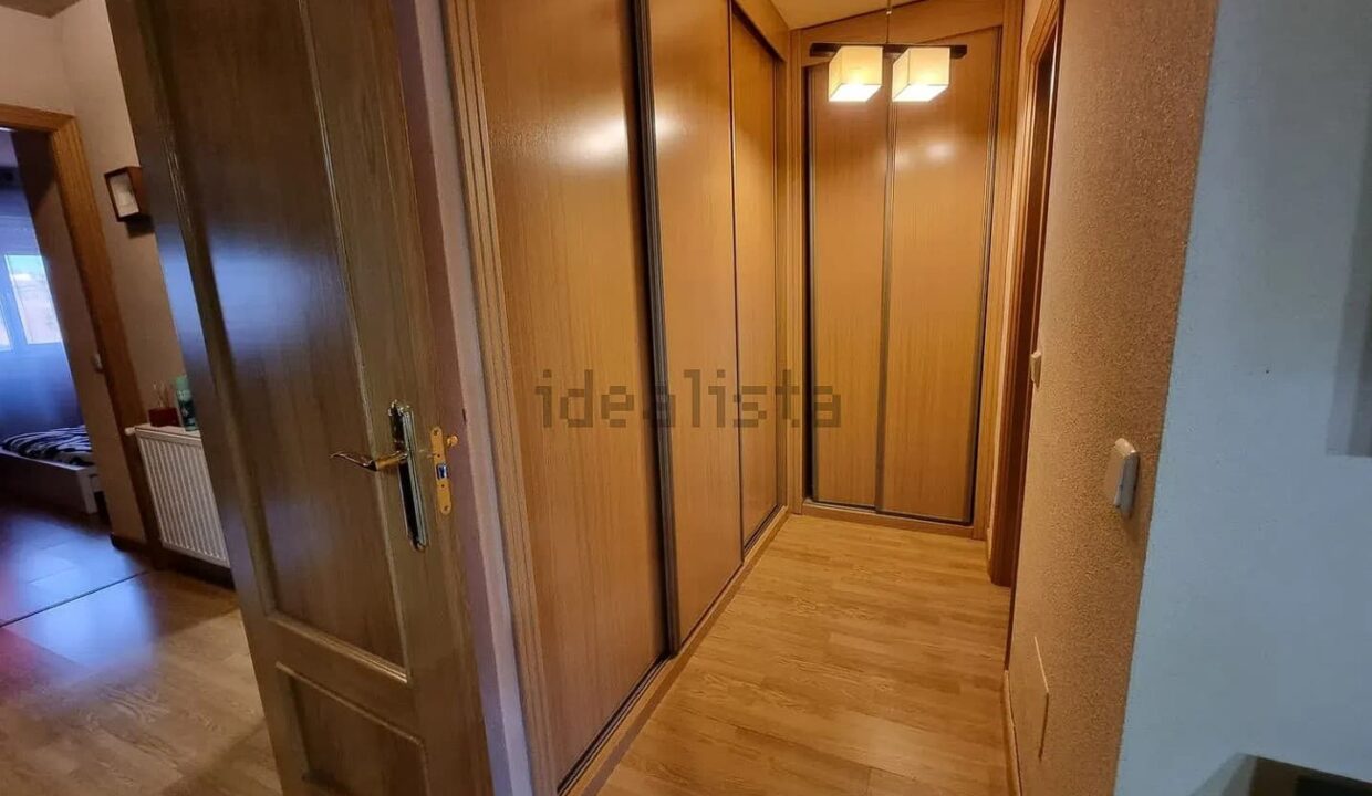 Chalet adosado en venta en Tortola de Henares (20)