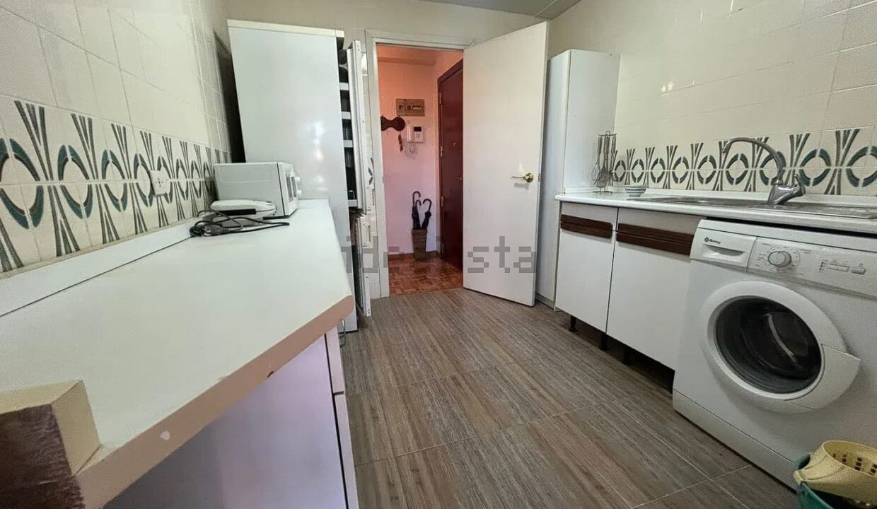 Piso en venta en Avenida del Ejército (6)